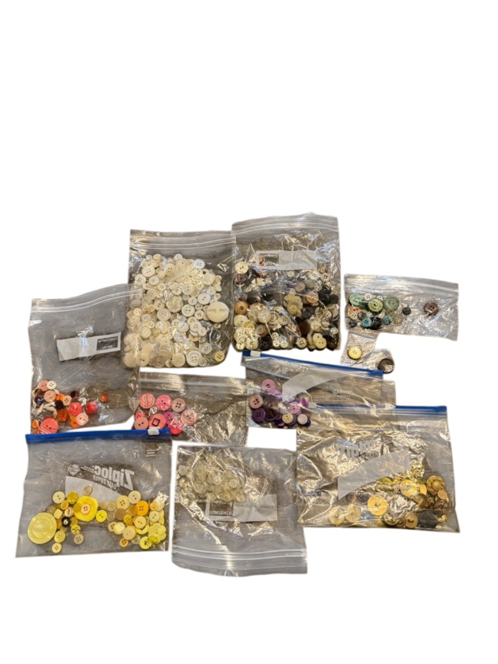 Misc. Assortment Of‎ Buttons